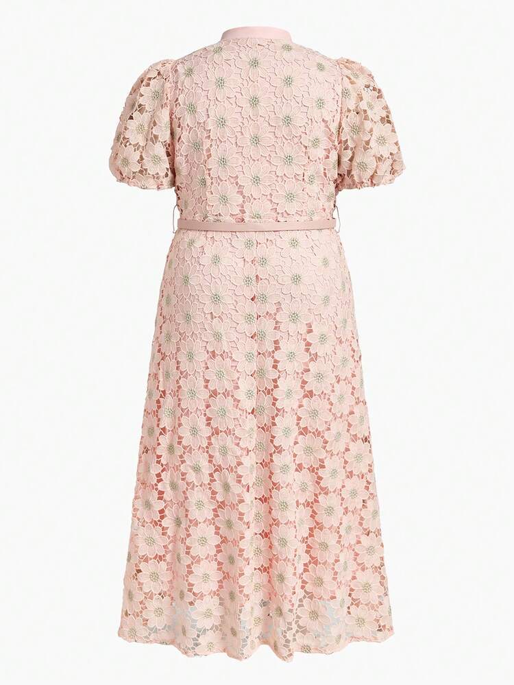 PLUS SIZE ELEGANT LACE FABRIC DRESS WITH GOLDEN FLOWER AND PEARL DECOR, CASUAL AND GRACEFUL
