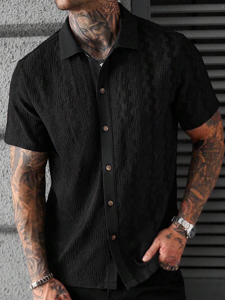 Manfinity CasualCool Kemeja Lengan Pendek Polos Kasual Pria, Musim Panas - Hitam - View 1