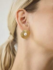 MOTF PREMIUM GOLDEN YELLOW TEXTURE IMITATION PEARL EARRINGS - Yellow Gold - View 5