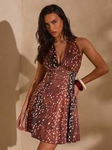 SHEIN Glamour Đầm ngắn không tay hở lưng in họa tiết da báo gợi cảm, đầm thanh lịch, đầm dự tiệc, đầm đường phố, đầm đi concert, đầm đi club, đầm hẹn hò, đầm sinh nhật cho nữ, đầm không thể thiếu cho các bữa tiệc, đầm mùa tốt nghiệp. - Nhiều màu - Xem 4