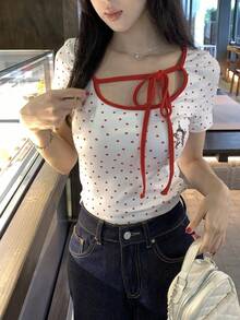 DAZY 女士休闲波点印花饰边前系带短袖T恤，夏季 - 紅色 - 查看 2