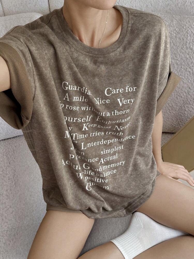 Women's Summer Round Neck Short Sleeve Distressed Fabric Letter Print Loose Pullover Casual T-Shirt Graphic Tees Women