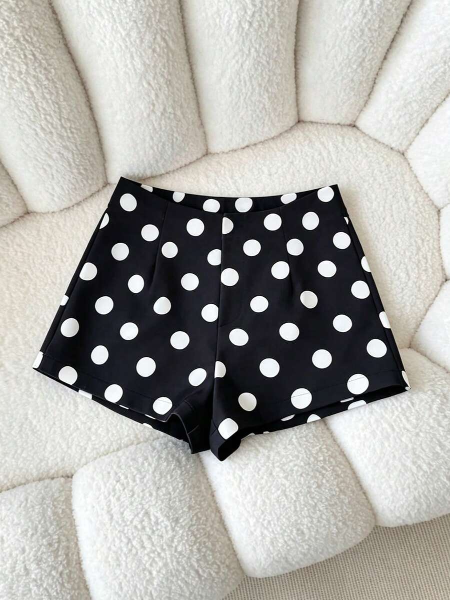 Women Geometric Print Casual Versatile Daily Wear Shorts - Black and White - View 1