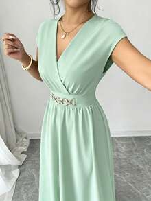 Franclia Women's Elegant V-Neck Batwing Sleeve Waist Cinched Flared Hem Cherry Red Dress, Sleeveless Spring/Summer - Mint Green - View 2