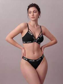Liftille 女士简约心形与字母图案内衣套装 - 黑色 - 查看 1