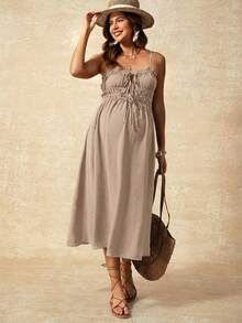 Boho Mama 孕婦優雅孕婦裝 1960年代休閒風 前抽褶繫帶細肩帶洋裝，適合夏季拍照 - 杏色 - 查看 3