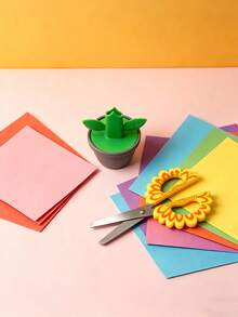 Joivida 1把/2把向日葵造型可爱小剪刀，创意DIY工艺美术剪刀，迷你便携蕾丝剪刀，专为剪纸和手账设计，多功能精致卡通高档手工剪纸文具工具，适用于家庭和办公室使用。 - 多色 - 查看 9