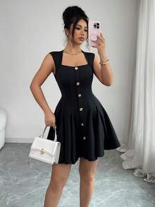 SHEIN Elenzya 女士纯色简约休闲短裙 - 黑色 - 查看 5