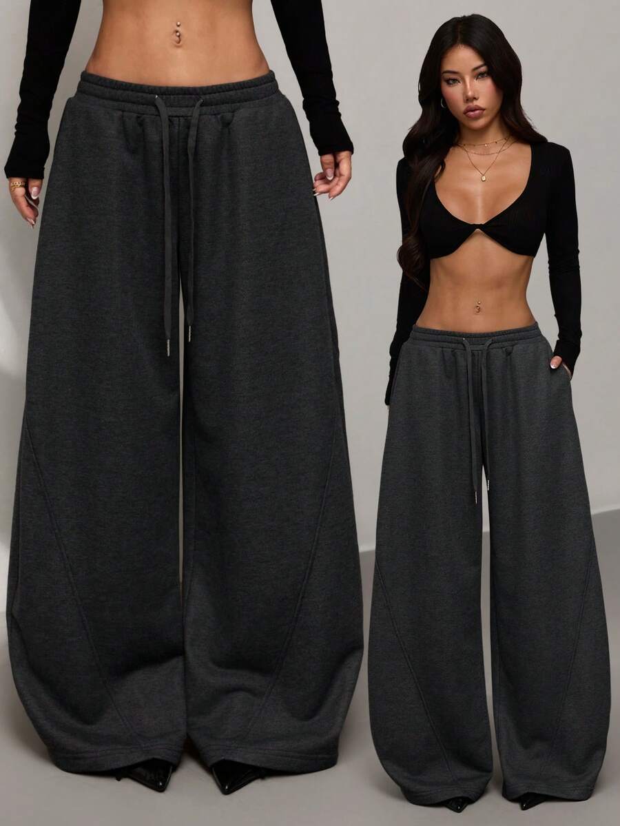SHEIN PETITE 2025秋冬新款条纹运动裤，松紧腰，锥形裤腿，优雅都市风，适合万圣节、约会、派对、旅行、圣诞节、婚礼宾客、生日、商务休闲、办公室等场合，是秋季女装的理想之选。