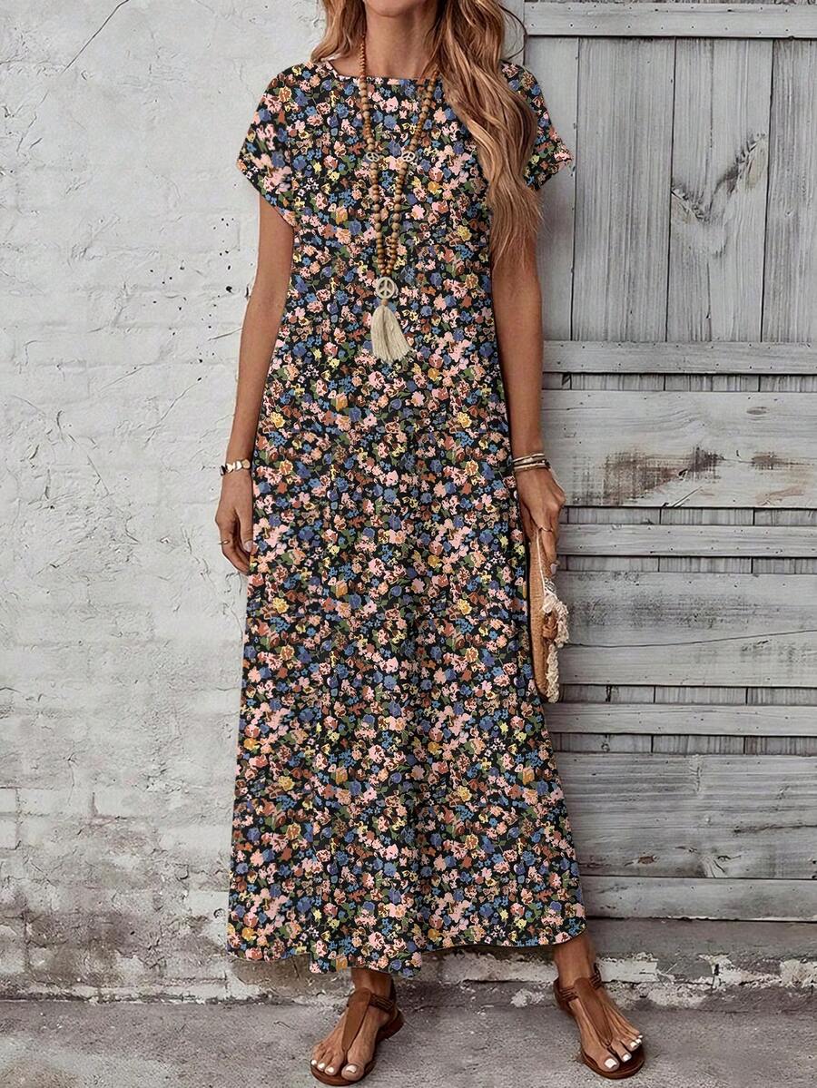 Plus Size Ditsy Floral Round Neck Casual Short Sleeve Dress - Multicolor - View 1
