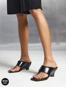 SHUZIA Women's Wide Fit Minimalist Fashionable Slip-On High Heel Thong Sandals - Black - View 2