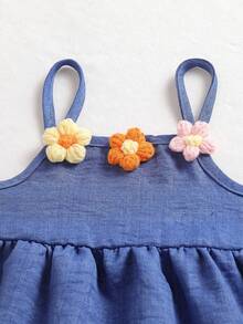 Vintaside Kids 2pcs/Set Young Girls Refreshing Blue Handmade Crochet Floral Decor Camisole Top And Loose Shorts,Sweet Casual Summer Outfit Little Girl Two Piece Set - Blue - View 5