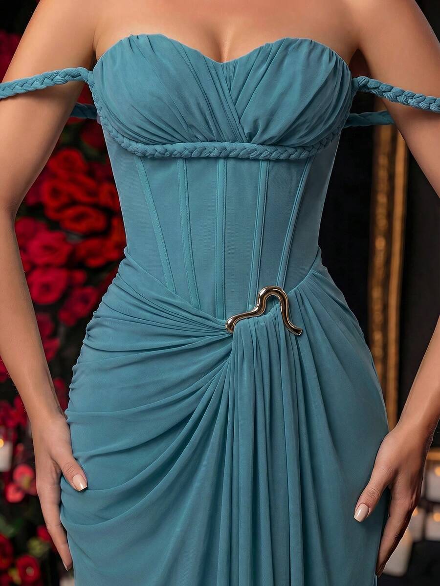 Glamrae Đầm dạ hội thanh lịch, chất liệu lưới co giãn cao cấp, kiểu dáng trễ vai, đính dây thừng và chi tiết kim loại phân đoạn bất đối xứng, thích hợp cho mọi dịp trang trọng. - Màu xanh ngọc - Xem 1