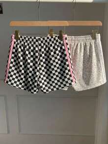 SHEIN EZwear 2026春夏新款豹纹运动马术标志两件套，女士休闲格纹豹纹针织拼接宽松短裤，适合运动爱好者、比赛日、暑假、音乐节、假日季穿着。动物纹两件套短裤，女士舒适短裤，豹纹短裤，女士夏季短裤，休闲条纹短裤 - 彩色 - 查看 2