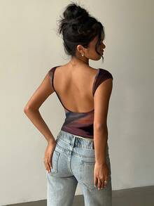 Aloruh 女士短袖性感Y2K优雅复古棕色扎染印花露背T恤 - 优雅性感，适合派对、优雅外出和法式度假 - 棕色 - 查看 8