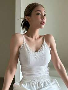 DAZY 纯色蕾丝拼接修身夏季吊带背心 - 白色 - 查看 4