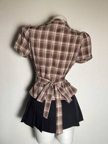 Attitoon 休闲复古朋克 Y2K 百搭格子纽扣衬衫，适合音乐节、哥特风格、夏季外出，女士短袖系带衬衫 - 棕色 - 查看 2