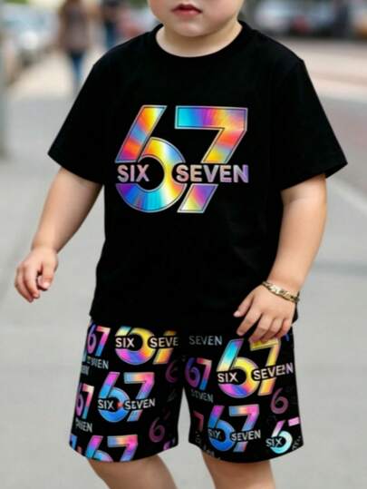 男童休闲时尚彩色67数字印花短袖T恤和短裤套装（2件套），舒适时尚，春夏装扮，适合拍照、日常穿着、外出、度假、送礼。