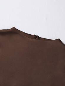 Ellevyn Sleeveless Top And Mermaid Skirt Set, Suitable For Elegant Commuting Wear - Mocha Brown - View 3