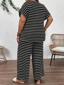 Plussiva 大码孕妇休闲度假通勤条纹印花蝙蝠袖短袖宽松上衣和阔腿裤两件套，春夏秋季 - 黑色 - 查看 2