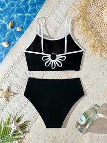 SHEIN Casual Vacation Style Backless Hollow Design Bikini Top With Wine Red Trim, Suitable For Beach Vacation, Swimming Party, Pool, Spa, Teenagers (Female) - Black - View 2
