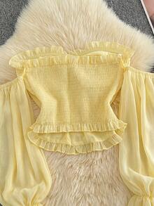 Franclia French Retro Pink Ruffle Off Shoulder Faux Pearl Button Flare Sleeve Cropped Top - Pale Yellow - View 2