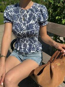 Serisse Áo sơ mi nữ tay ngắn in họa tiết cây nhiệt đới, kiểu dáng thường ngày. - Xanh và trắng - Xem 3