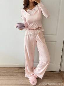 DAZY Conjunto de pijama de top y pantalones con estampado de lazo y parches de encaje para mujer - Rosa - Ver 3