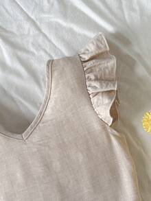 SHEIN 少女休闲优雅法式荷叶边后背蝴蝶结装饰V领无袖连体裤，适合春季外出、日常穿着，卡其色连体裤，海滩度假，母女装 - 卡其色 - 查看 7