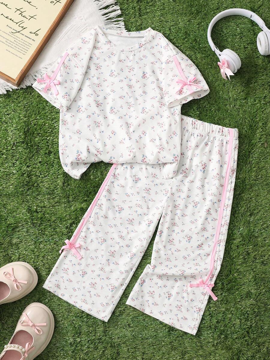 SHEIN 女童碎花蝴蝶结针织上衣和裤子两件套休闲套装，春夏款 - 白色 - 查看 1