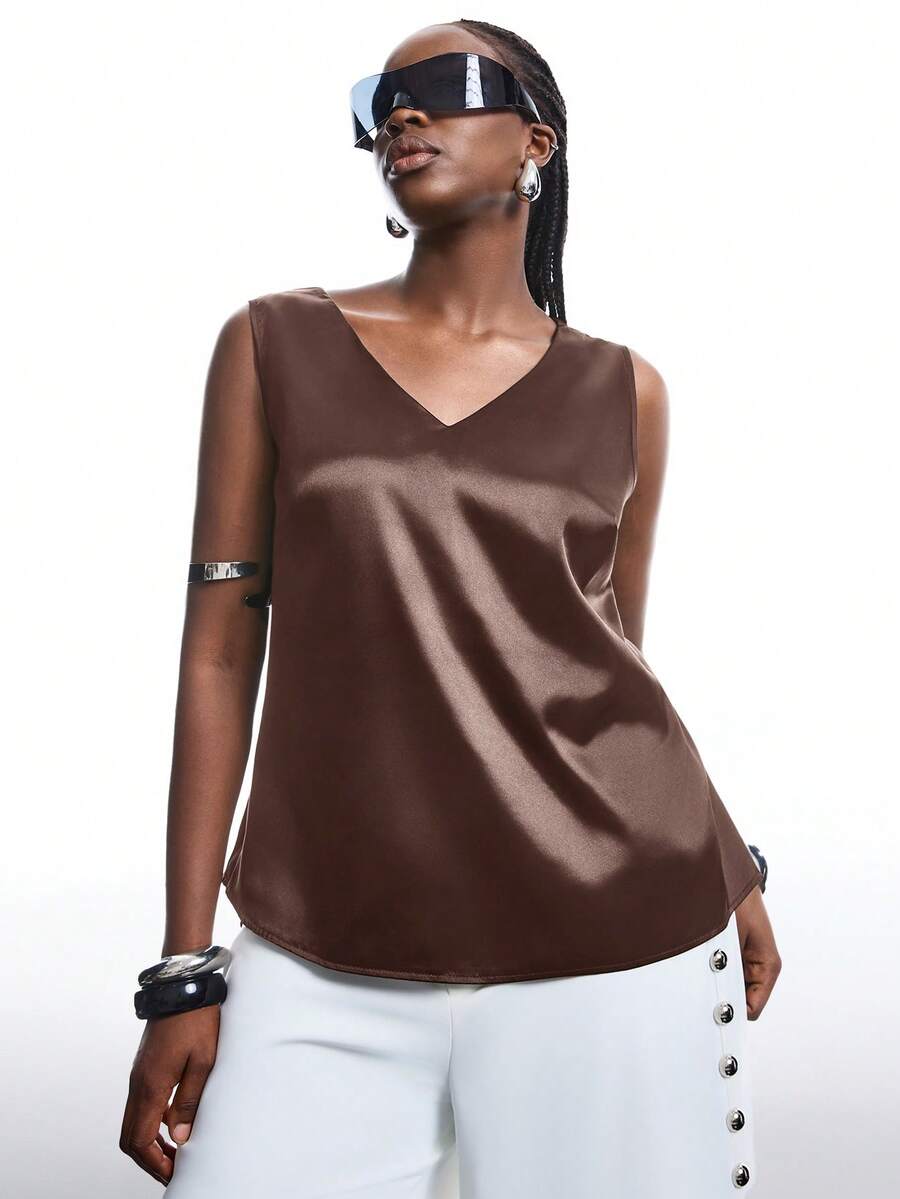 SHEIN EZwear 大码休闲通勤简约纯色缎面吊带背心,咖啡棕色 - 咖啡棕 - 查看 1