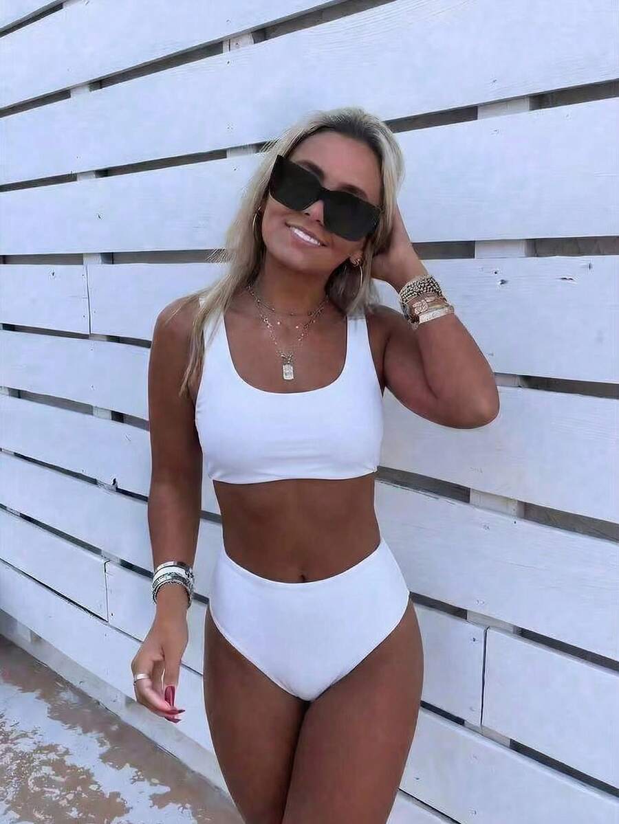 SHEIN Swim Conjunto De Sutiã E Parte De Baixo De Biquíni De Cor Sólida Para Mulheres, Adequado Para Verão, Praia, Piscina - Branco - Ver 1
