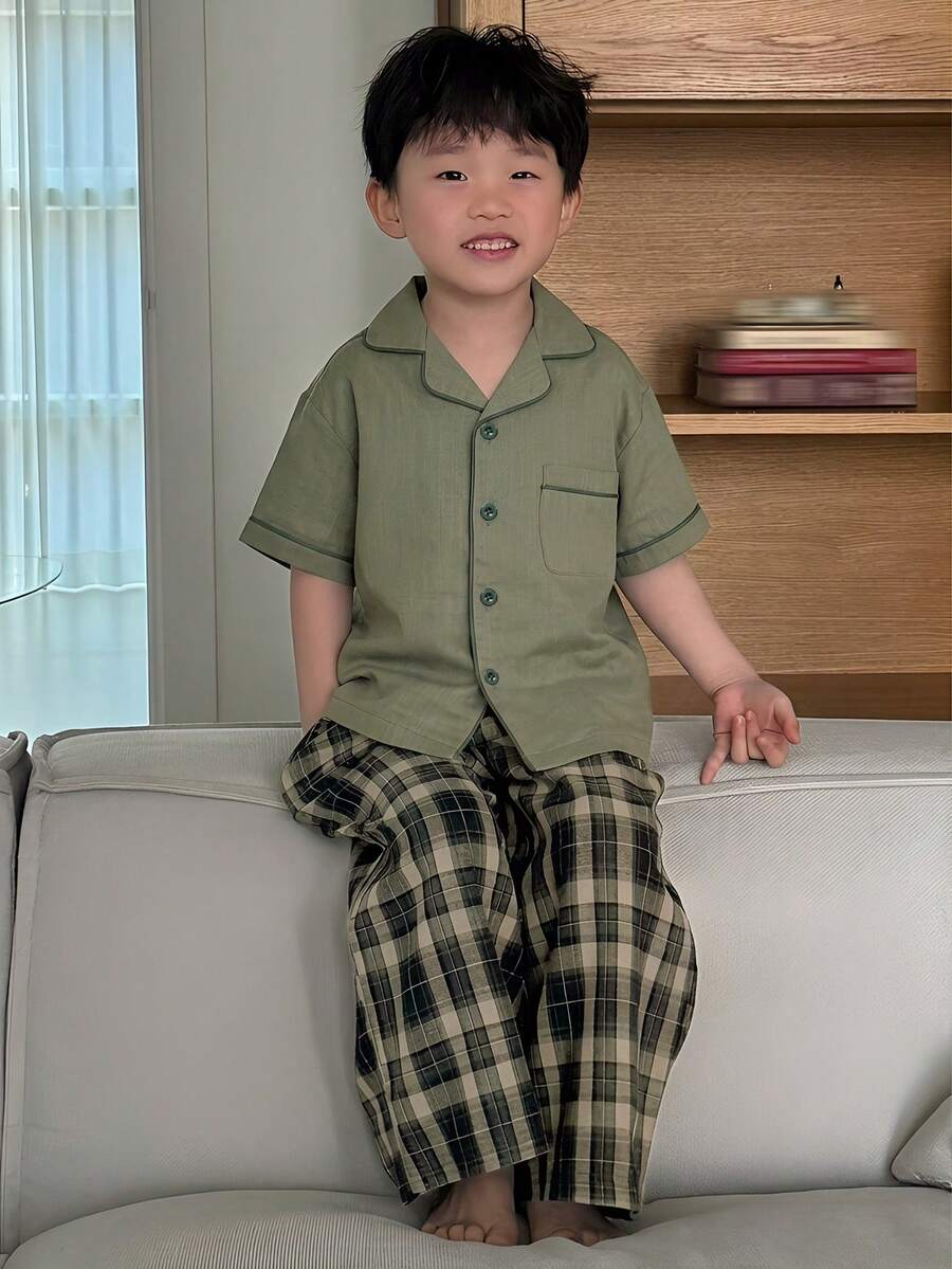Dazy Kids 男童格子短袖上衣和裤子睡衣套装(夏季款) - 綠色 - 查看 1