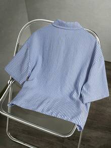 STYNVO Camisa de manga corta casual de hombre con estampado de rayas y letras, para verano - Multicolor - Ver 2