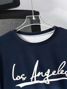 SHEIN Vacaura 2件套青少年男童圆领短袖上衣和运动短裤套装，夏季休闲清凉装扮 - 藏蓝色 - 查看 3