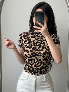 Camiseta de manga larga ajustada con cuello asimétrico a rayas, informal, para primavera y otoño - Marrón 4 - Ver 5