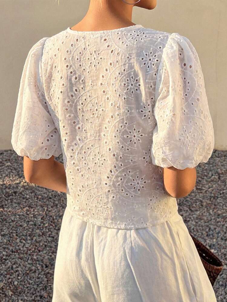 Textured Embroidery Jacquard Fabric Cropped Tie-Front Elegant Summer Blouse For Women