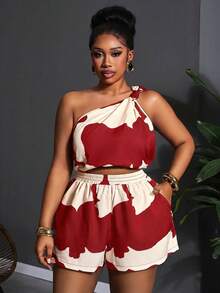 Veslaya Plus Size Women's Red Summer Beach Vacation Holiday Outfits, Geometric Print Sleeveless Knotted Hem Crop Top Pocket Shorts Set, Boho Casual Wear - Hot Pink - View 4