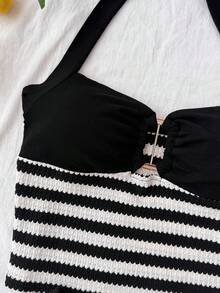 SHEIN Kids & Teen Girls Ribbed Knit Striped Crop Tank Top And Short Shorts Co-Ord Set,Black And White,Summer,Vacation,Holiday,Halter Neck Metal Buckle Decor - Black and White - View 4