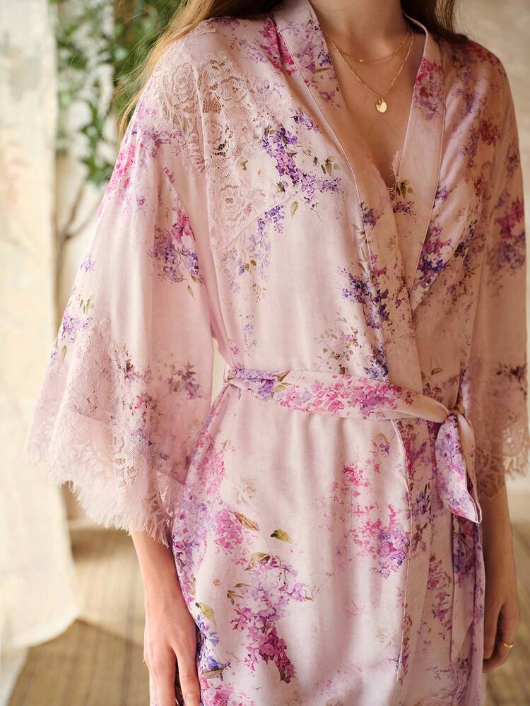 PRINTED LACE PATCHWORK MID-LENGTH ROBE, SPRING/SUMMER