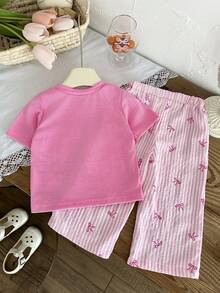 SHEIN 女婴6个月-3岁春夏休闲套装，两件套，Cure and Cure风格外出服，纯色短袖上衣和蝴蝶结印花长裤 - 粉色 - 查看 2