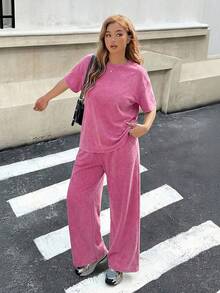 SHEIN Muchic Plus Size Distressed Fuchsia Acid Wash Loose T-Shirt + Wide Leg Pants 2 Pieces Cotton Suit Set, Spring/Summer - Hot Pink - View 3