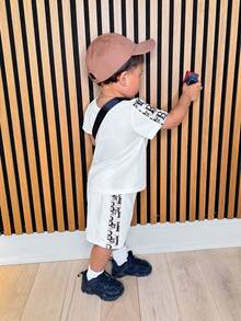 3pcs Toddler Boy White Summer Outfit,Graphic Beach Street Style Loose Short Sleeve Sweatshirt,Sports Shorts&Sling Bag,Baby Boy Casual Two Piece Set - Multicolor - View 3