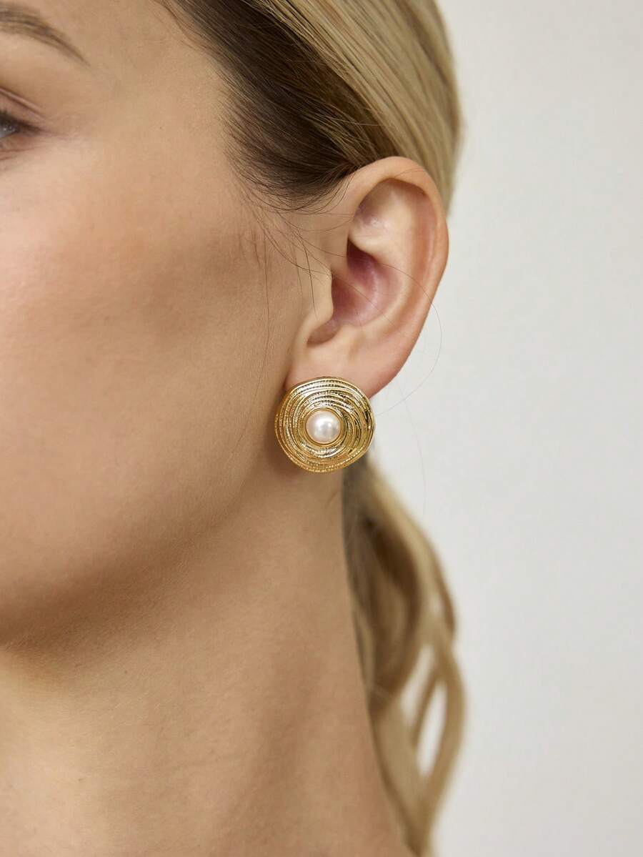 MOTF PREMIUM GOLDEN YELLOW TEXTURE IMITATION PEARL EARRINGS - Yellow Gold - View 1