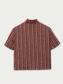 Nöista 这款中式棕色条纹西装采用宽松直筒剪裁，经典百搭的配色方案，休闲百搭，适合春、夏、初秋穿着，换季时节也可叠穿。适用于日常出行、艺术场合和度假等各种场合。 - 棕色 - 查看 6