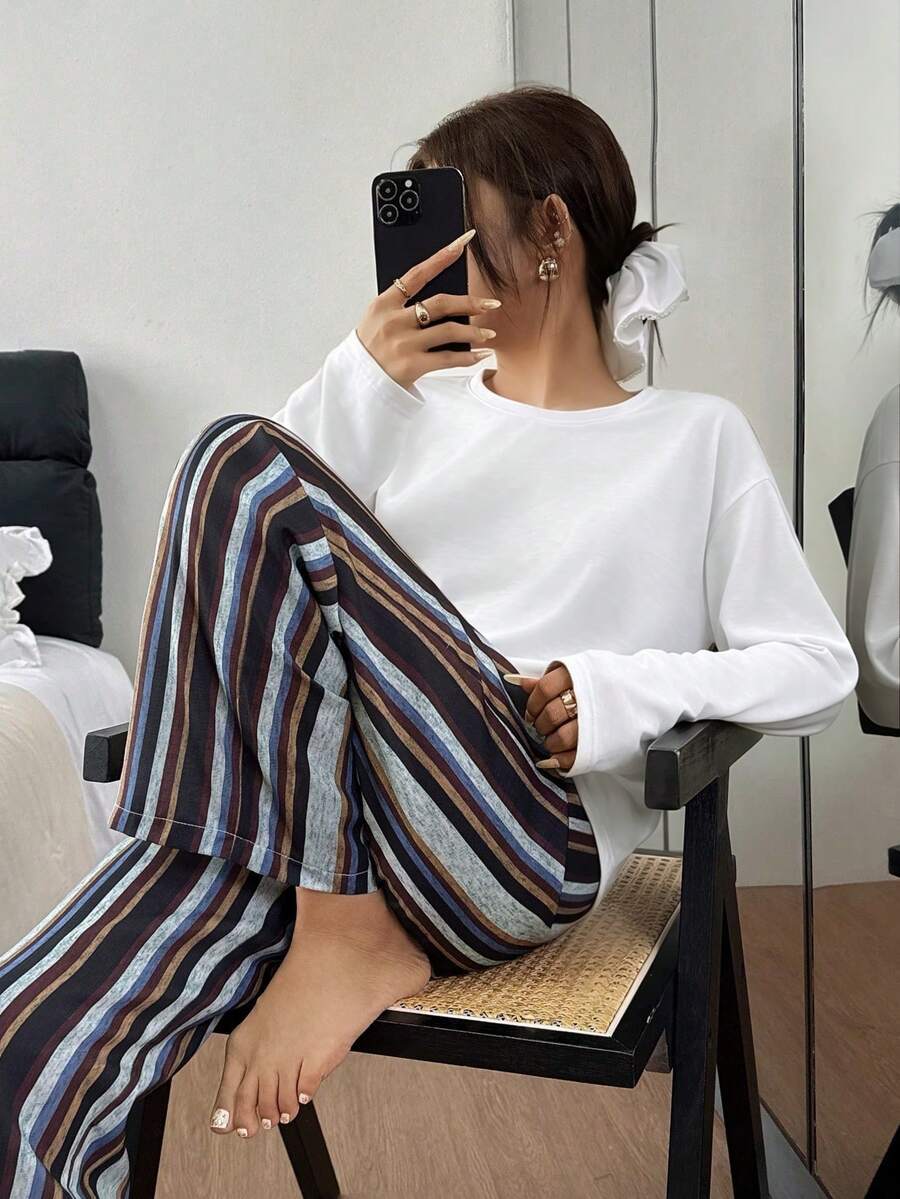 SHEIN 清新圆领长袖直筒条纹裤女士睡衣套装 - 彩色 - 查看 1