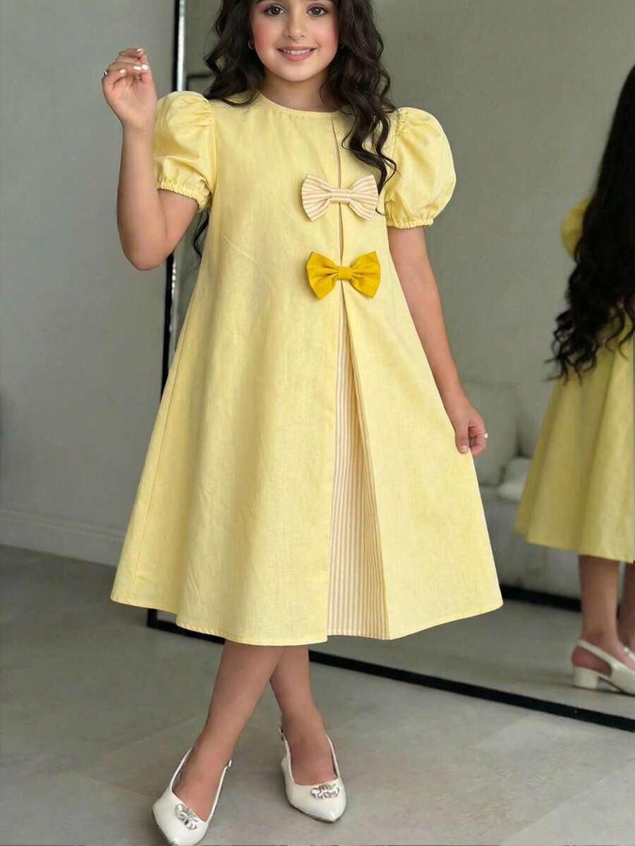 SHEIN Gaun A-Line Patchwork Garis-garis Tenun Warna Polos dengan Dekorasi Pita untuk Anak Perempuan Remaja, Cocok untuk Perjalanan, Liburan, Gaya Pedesaan, Resor Kasual, Bohemian - Kuning - View 1