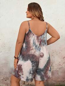 SHEIN CURVE+ CURVE PLUS 女士扎染褶皱休闲连体裤，吊带设计，适合夏季穿着，尺码齐全，Hoho Vacationbeach 女装/沙滩裙/海滩度假装/海滩必备单品/毕业典礼/下午茶派对礼服 - 彩色 - 查看 3