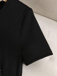 SHEIN Đầm mùa xuân hè cho bé gái/Phong cách retro thanh lịch/Đầm dệt kim đen cổ tròn tay ngắn/Viền họa tiết da báo phối hợp/Đầm eo - Màu be - Xem 10