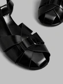 Ontre 女士黑色编织绑带圆头凉鞋，适合日常休闲、度假旅行、夏季海滩、经典通勤、波西米亚风格以及轻度正式场合。 - 黑色 - 查看 4